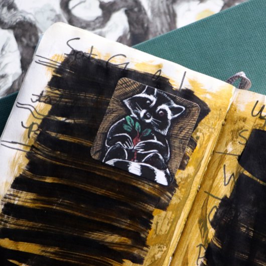 Raccoon Turnip Art Quadratischer Aufkleber