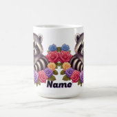 Raccoon umgeben von lebhaften bunten Rose Kaffeetasse (Mittel)