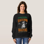 Raccoon Whisperer Sweatshirt (Vorne ganz)