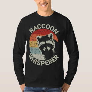 Raccoon Whisperer Vintag Raccoon Feeder Raccocococ T-Shirt