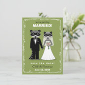 Raccoons Hochzeit speichern das Datum Grün Save The Date (Stehend Vorderseite)