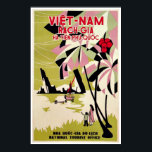 Rach Gia Vietnam Vintag Art Deco Reiseplaner Poster<br><div class="desc">Reproduktionsdruck eines Art-Deco-Posters, das den Tourismus für Phu-Quoc und Rach-Gia und Ha-Tien in Vietnam fördert. Digital renoviert, um die Originalfarben noch besser herauszubringen und so viele Unvollkommenheiten wie möglich zu beheben. Dieses Kunstwerk würde großartig aussehen, wenn es in Zuhause, Büro, Bar, Café, Pub oder Restaurant gerahmt wäre! Bitte passen Sie...</div>