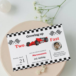 Racing Autos zwei Tage Junge wachsen zwei schnell Einladung