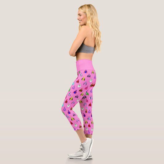 Racing Jockey Silks Muster auf Pink Capri Leggings (Links)