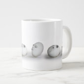 Rackeier und Wink Jumbo-Tasse (Vorderseite Rechts)