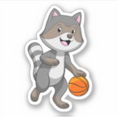 Racoon als Basketballspieler mit Basketball Aufkleber (Vorderseite)