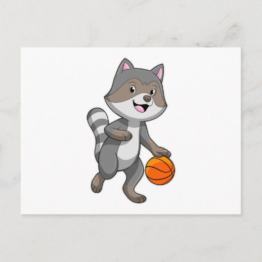 Racoon als Basketballspieler mit Basketball Postkarte (Vorderseite)
