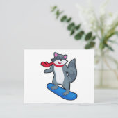 Racoon als Snowboarder mit Snowboard & Scarf Postkarte (Stehend Vorderseite)