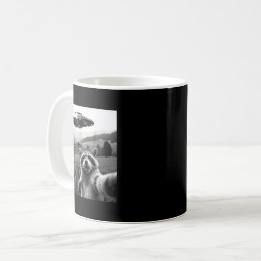Racoon Bigfoot Selfie Ufo Funny Racoon Alien Bigfo Kaffeetasse (Vorderseite Links)