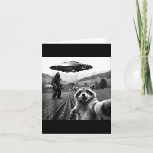 Racoon Bigfoot Selfie Ufo Funny Racoon Alien Bigfo Karte (Vorderseite)