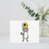 Racoon mit Sonnenblume Postkarte (Stehend Vorderseite)