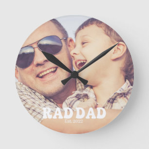 Rad Dad Est. Retro-Foto Runde Wanduhr