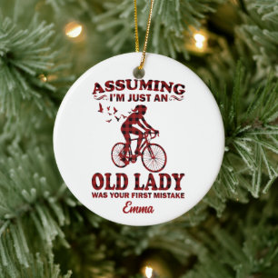 Radfahrende Frau, die annimmt, ich sei nur eine al Keramik Ornament