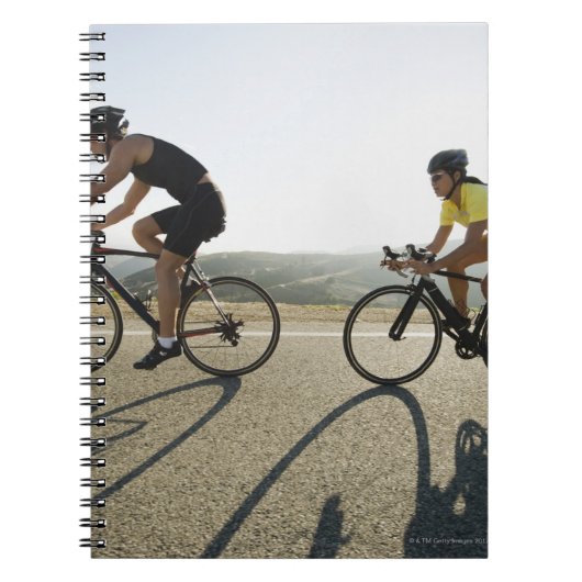 Radfahrer fahren in Malibu Notizblock (Vorderseite)