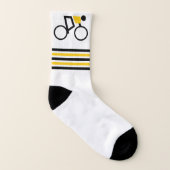 Radfahrer fahren mit schwarzen, gelben Streifen Socken (Links - Innen)