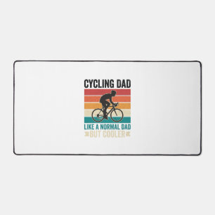 Radfahrer-Vater Vintage-Biker-Vater-T-Shirt-Design Schreibtischunterlage