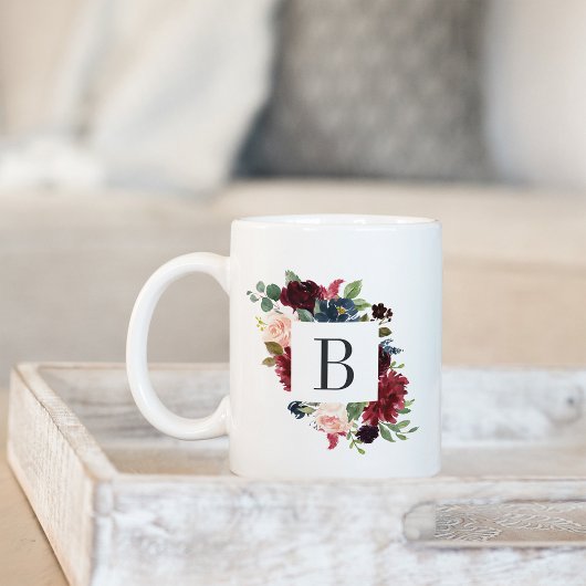 Radialblutflorenmonogramm Kaffeetasse