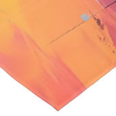 Radiale Ruhe: Abstrakte Spiegelungen der Sonnenunt Tischdecke (Schrägansicht)