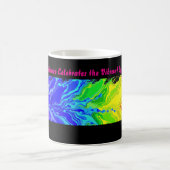 „Radiance“ – Ein abstraktes Pride-Muster  Kaffeetasse (Mittel)