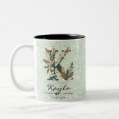 Radiant Boho Chic Floral Monogram Tasse für Kayla (Links)