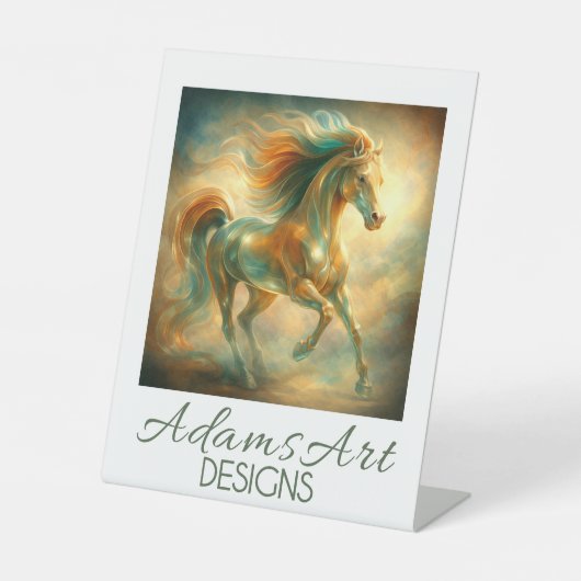 Radiant Emerald Flame Horse – Elegant Fantasy Sockelschild (Vorderseite)