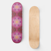 Radiant Heart Kaleidoskop Skateboard (Vorderseite)