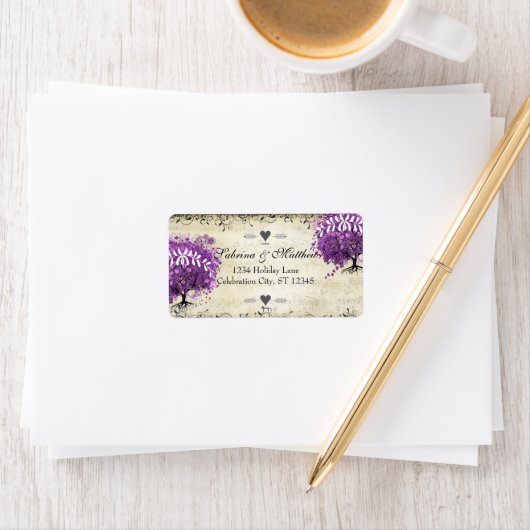 Radiant Lila Heart Leaf Tree Wedding Adressaufkleber (Insitu)