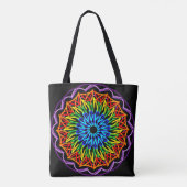 Radiant Rainbow Mandala - Lebhafte Farben Tasche (Rückseite)