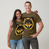 Radiant Wolf Face beleuchtet durch goldenes Licht T-Shirt (Unisex)