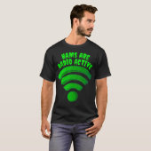Radio Active HAM Operator WiFi Radio Wave Funny T-Shirt (Vorne ganz)