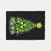 Radioactive Christmas Tree Graphic Nuclear Warning Fleecedecke (Vorderseite (Horizontal))