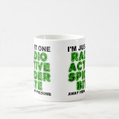 Radioaktive Spione Bite Funny Mug oder Travel Mug Kaffeetasse (Mittel)