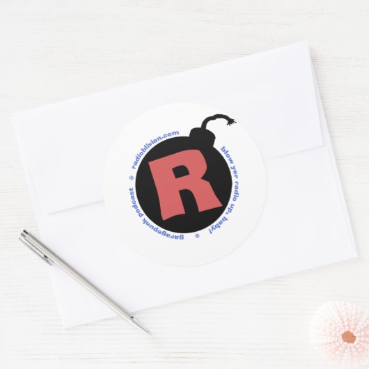 RadiOblivion R-Bomb Runder Aufkleber (Umschlag)