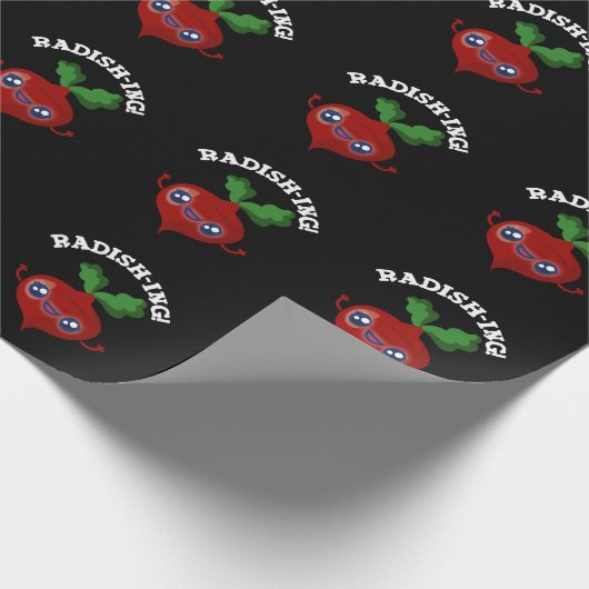Radish-ing Funny Veggie Radish Pun Dark BG Geschenkpapier (Ecke)