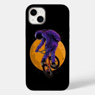 Radrennen des Astronauten BMX auf dem MondHallowee Case-Mate iPhone 14 Plus Hülle