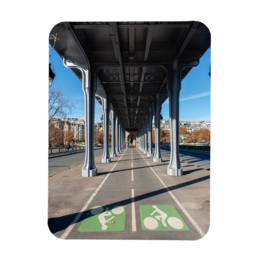 Radweg auf dem Steg Bir-Hakeim - Paris, Frankreich Magnet (Vertikal)