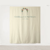 Raffinierter Beiger Blumenbogen Wandteppich (Vorderseite)