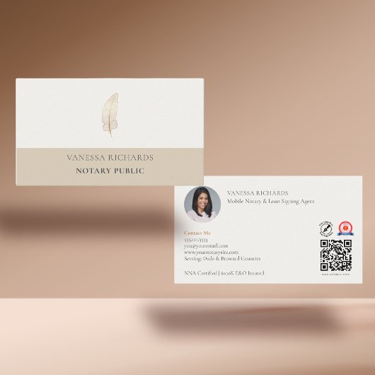 Raffinierter Tan & Gold Feather Notary Foto QR Cod Visitenkarte