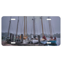 Rafted Segelboote in der Bucht