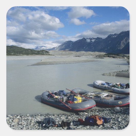 Rafting des Alsek flussabwärts Quadratischer Aufkleber (Vorderseite)