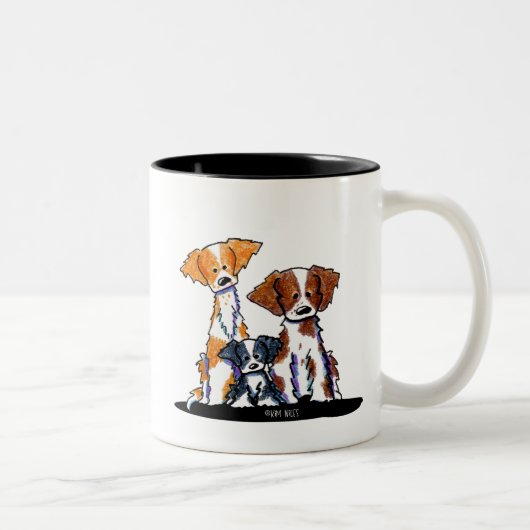Rage and Mischief Brittany Dog Zweifarbige Tasse (Rechts)