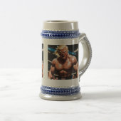 Raging Donny T (MIXED MARTIAL ARTS/Wrestling MAGA Bierglas (VorderseiteRechts)