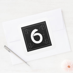 Rahmen und Flourish-Monogramm Nummer 6 auf Weiß Quadratischer Aufkleber
