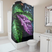 "Rain-Kissed Blätter: Nature's Palette" Duschvorhang (Beispiel)