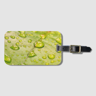 "Rain-Kissed Leaf Luggage Tag Gepäckanhänger