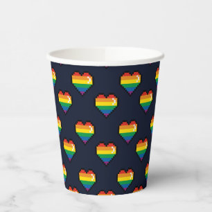 Rainbow 8 Bit Herzmuster Pappbecher