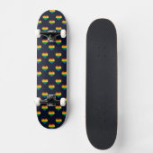 Rainbow 8 Bit Herzmuster Skateboard (Vorderseite)