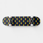 Rainbow 8 Bit Herzmuster Skateboard (Horizontal)