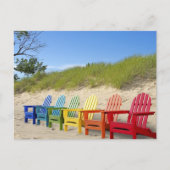 Rainbow Adirondack Beach Stühle Postkarte (Vorderseite)