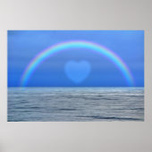 Rainbow and Heart Over Ocean Poster Art (Vorne)